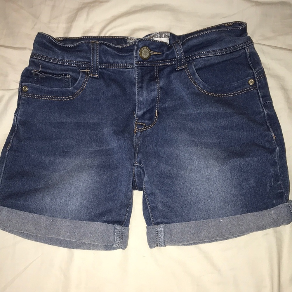 GREAT CONDITION SHORTS